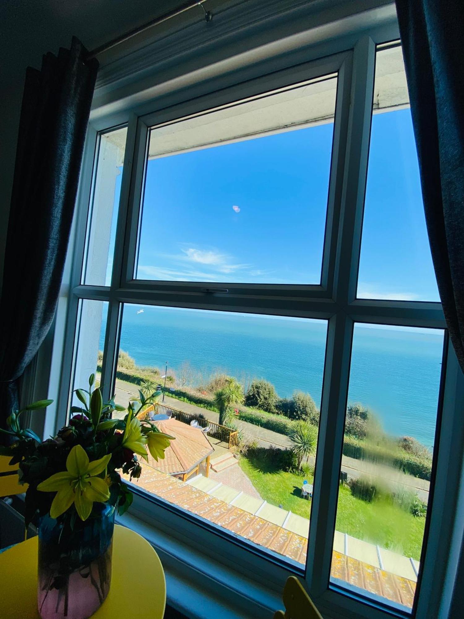 Villa Mentone Hotel Shanklin Bagian luar foto