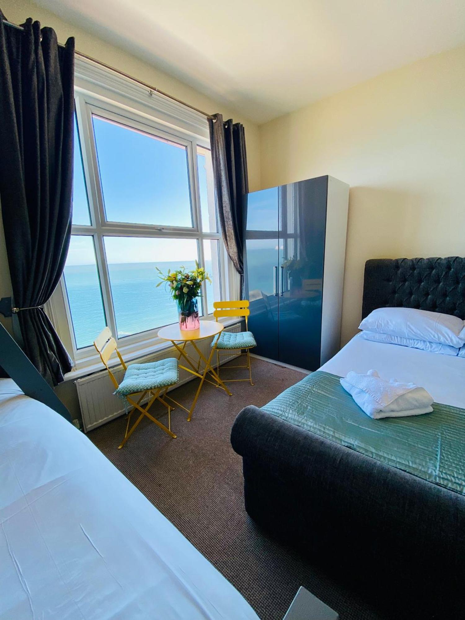 Villa Mentone Hotel Shanklin Bagian luar foto